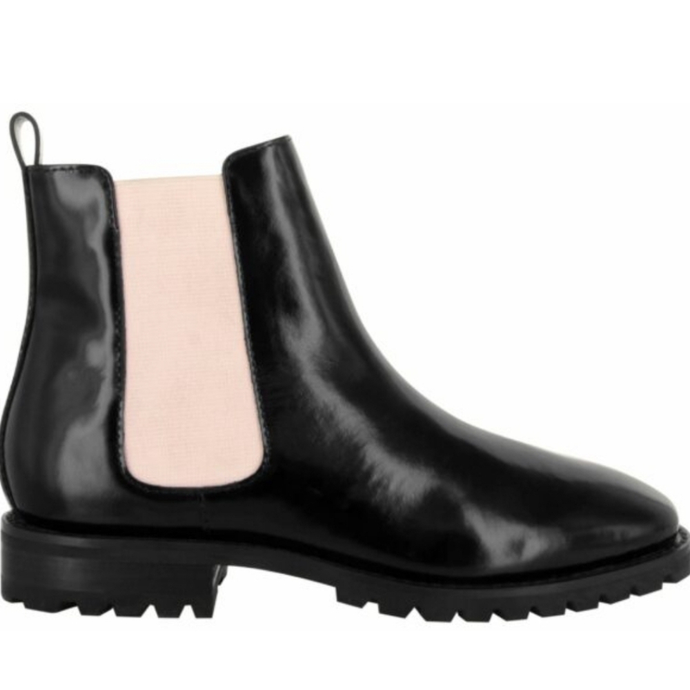 SENSO Black and Cream Ankle Boots .